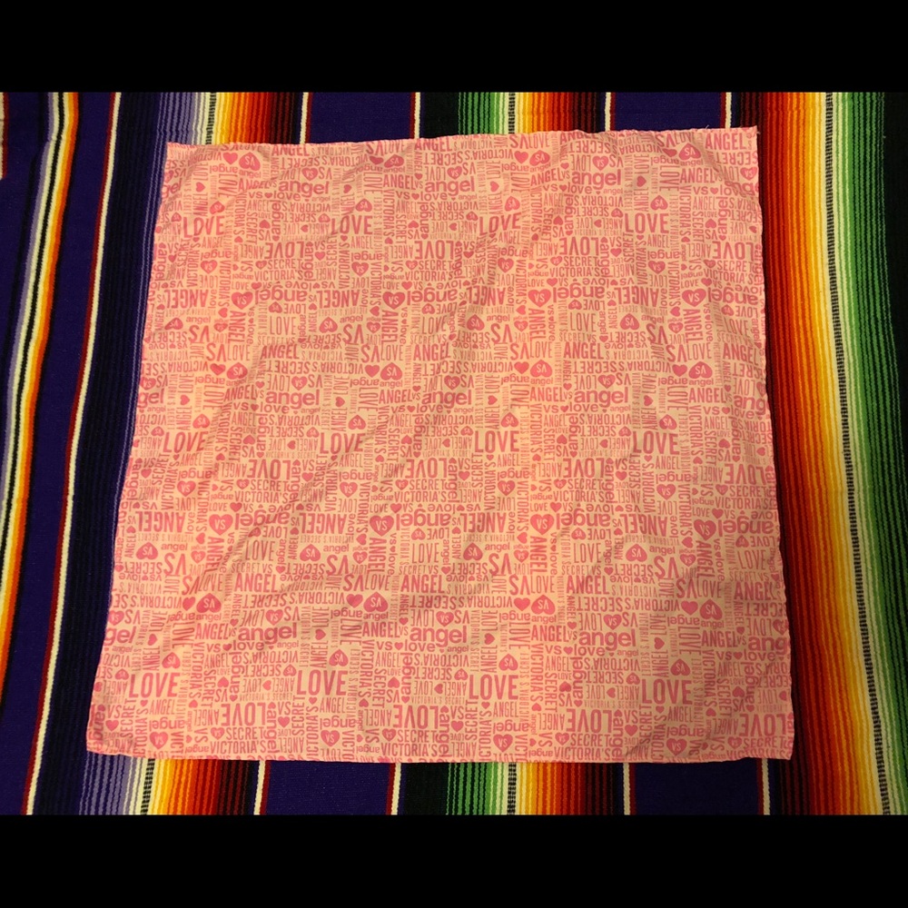 ❌SOLD Victoria’s Secret Pink Logo Scarf Headwrap